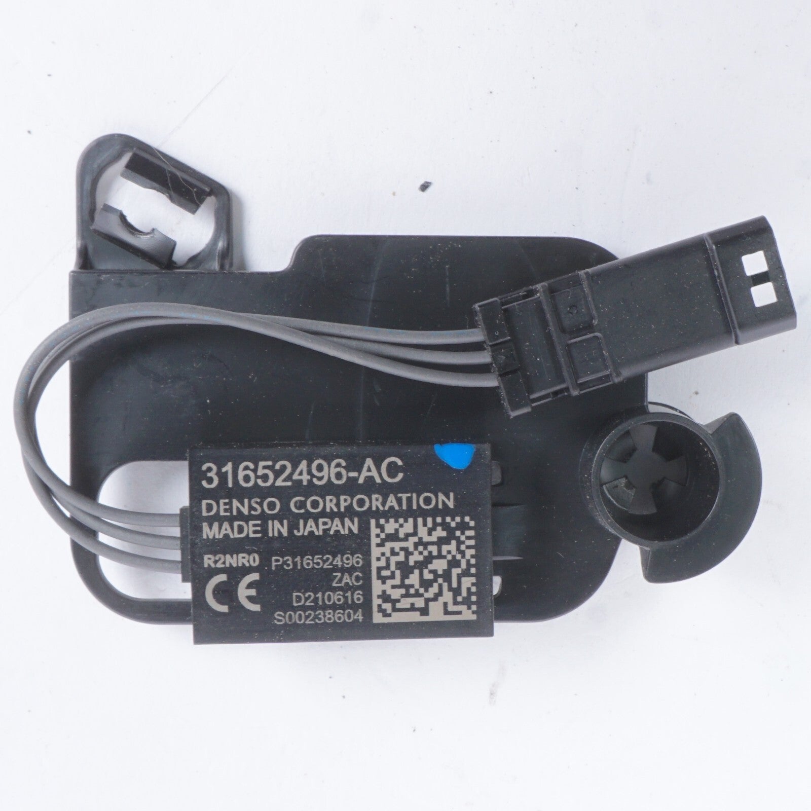 2021 - 2024 Polestar 2 Antenna Amp Module 31652496 OEM