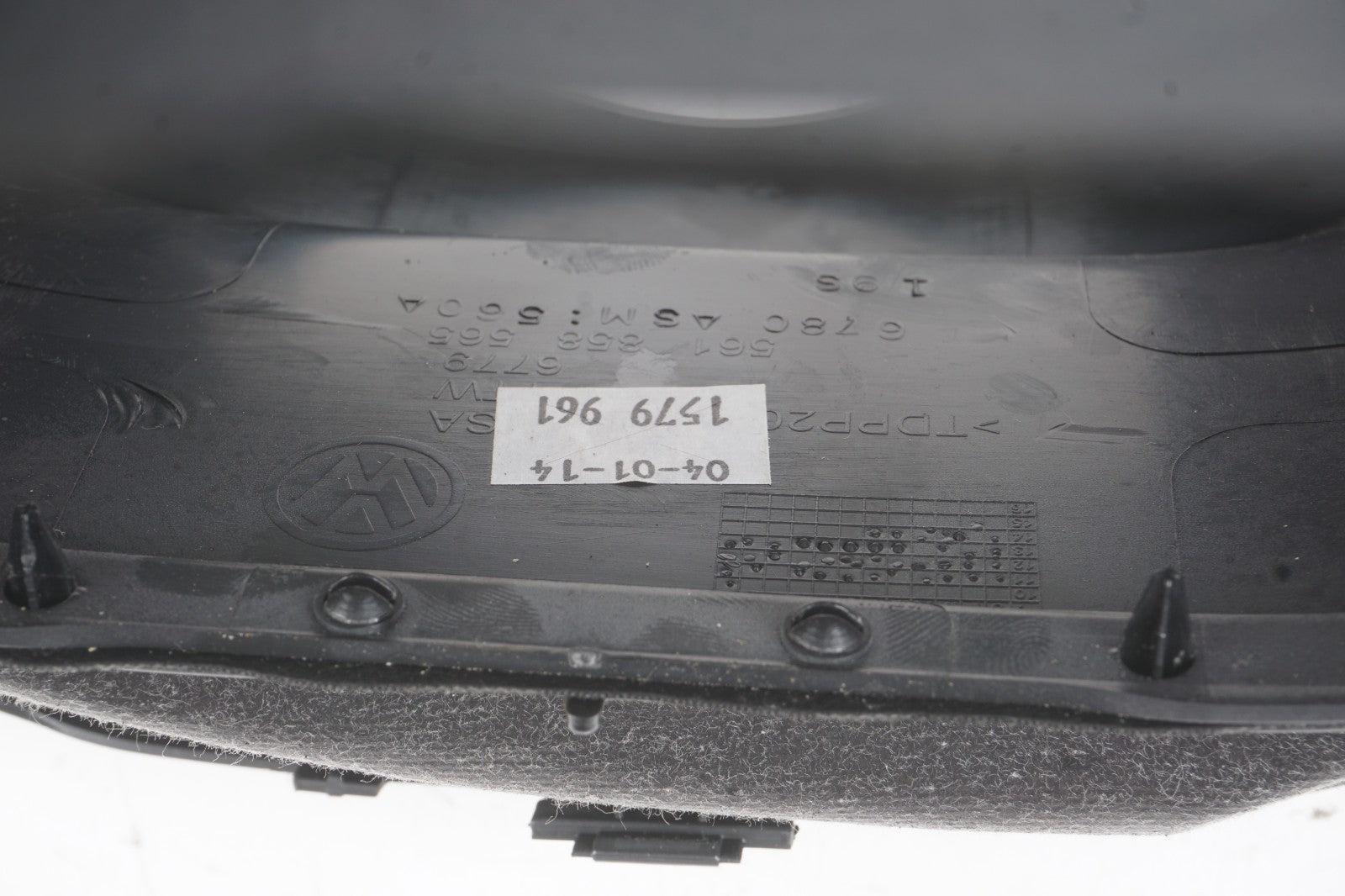 2012-2015 Volkswagen Passat Steering Column Trim Cover Upper & Lower OEM