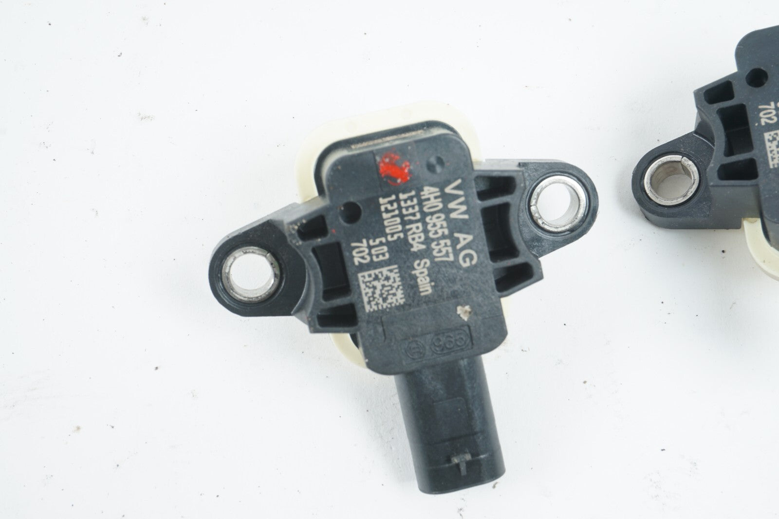 2012 - 2018 AUDI A7 SENSORS 4H0955557 SET OF 2 OEM