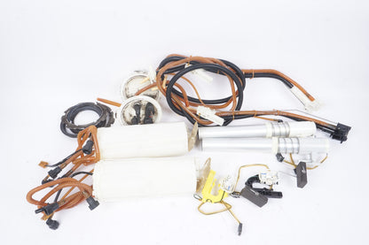 04-10 AUDI A8 A8L 4.2L Left & Right Fuel Pump & Sending & Module & Hoses Set