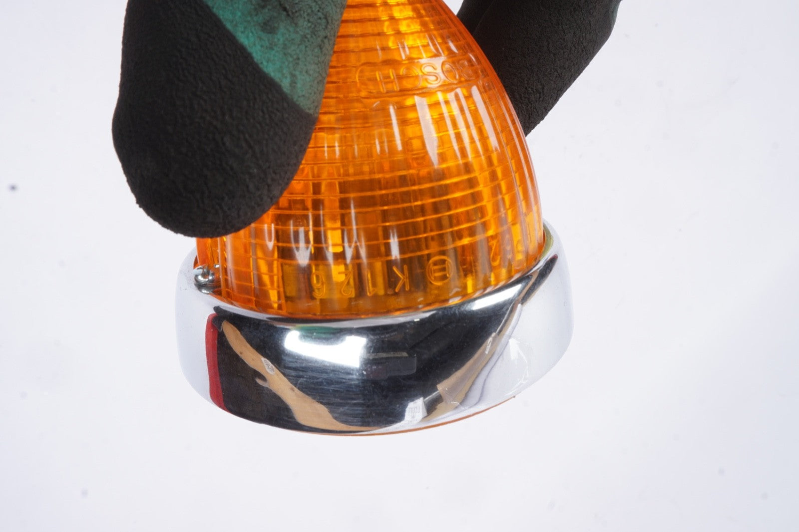 1965 TO 1973 MERCEDES  BENZ W108 W109 W111  FRONT INDICATOR PARKING LIGHT AMBER