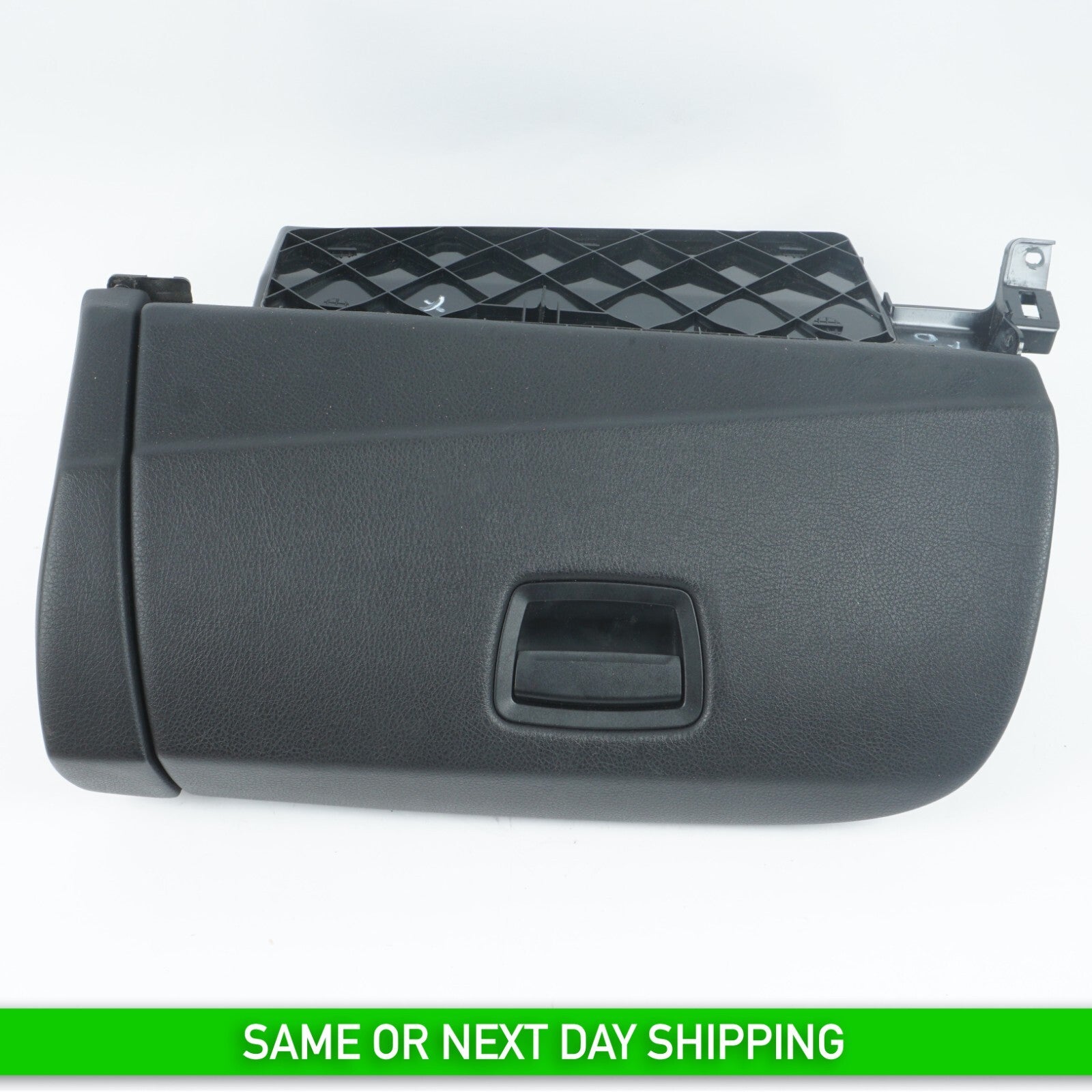 2012 - 2018 BMW 650i 640i DASH GLOVE BOX STORAGE COMPARTMENT OEM