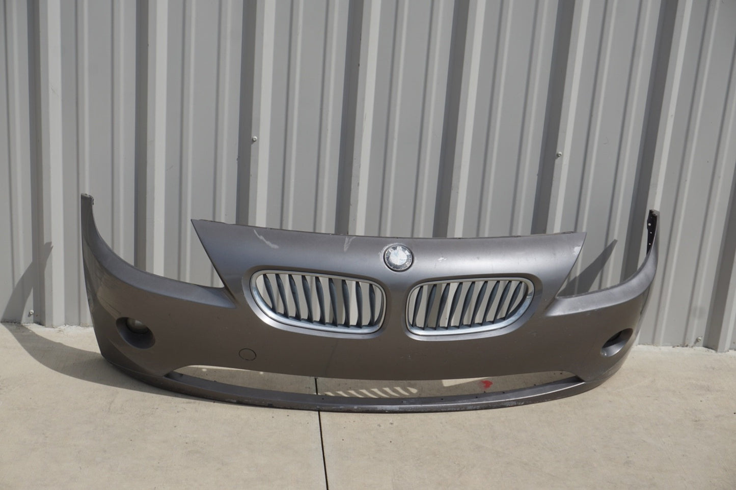 2003 - 2005 BMW E85 Z4 Front Bumper Cover Assembly 51117188347 OEM