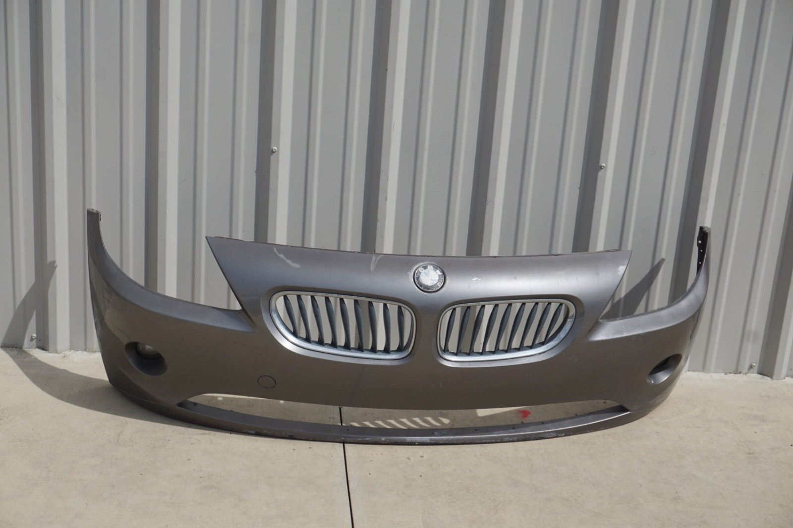 2003 - 2005 BMW E85 Z4 Front Bumper Cover Assembly 51117188347 OEM