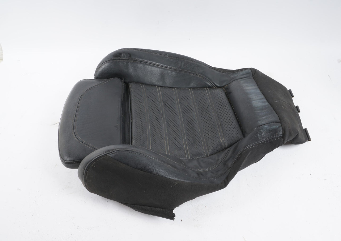 2017 - 2019 ALFA ROMEO GIULIA FRONT RIGHT LOWER SEAT CUSHION LEATHER OEM