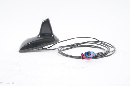 12 - 14 Mercedes C300 W204 ROOF SHARK FIN ANTENNA OEM