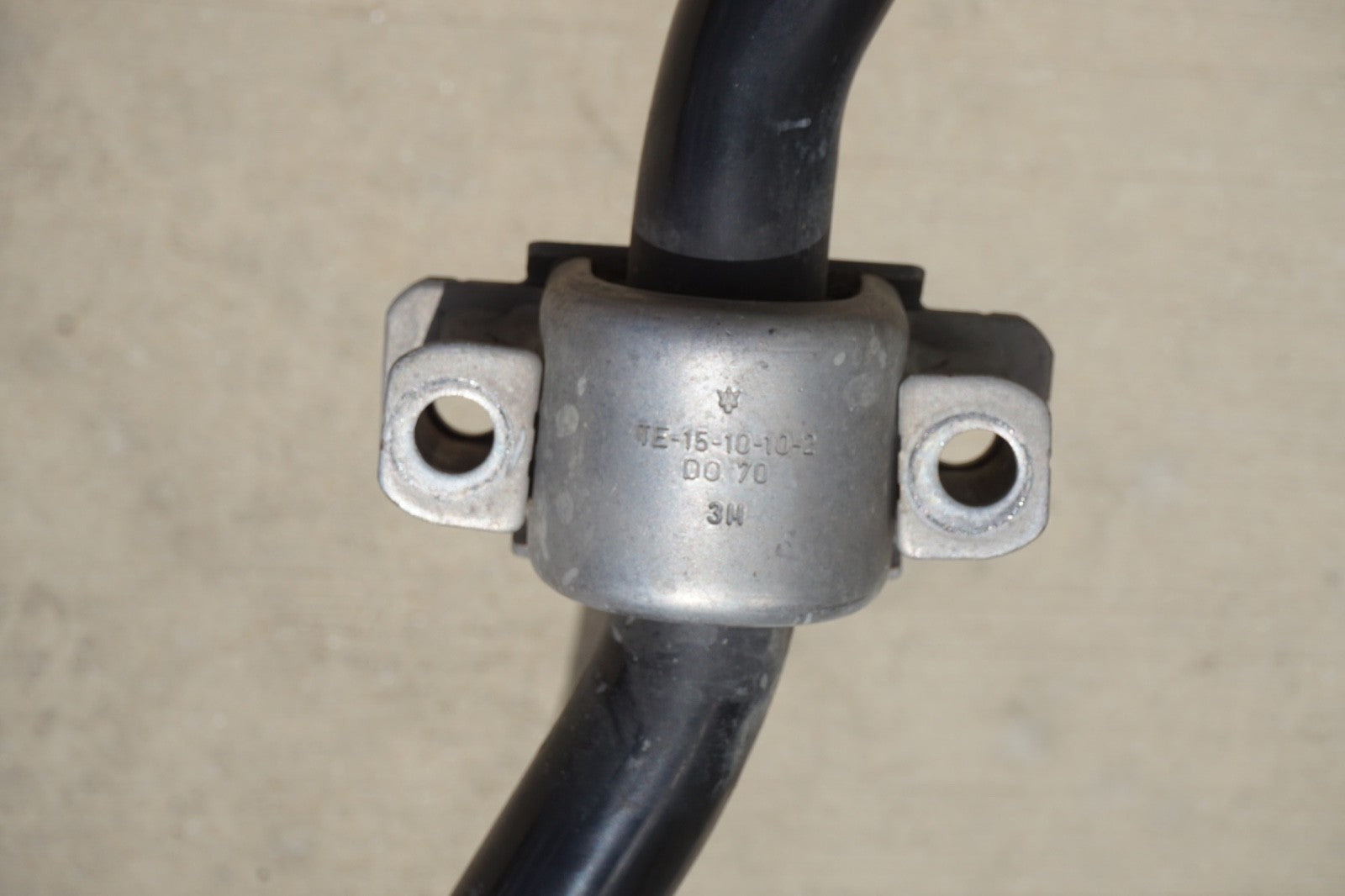 2014 - 2019 Maserati Ghibli OEM Front Sway Bar 06700072740