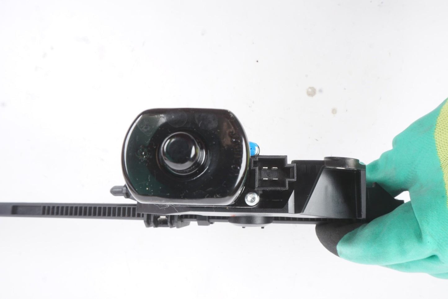 2010 - 2017 Mercedes W207 E350 E550 Coupe Left Seat Belt Feeder Motor OEM