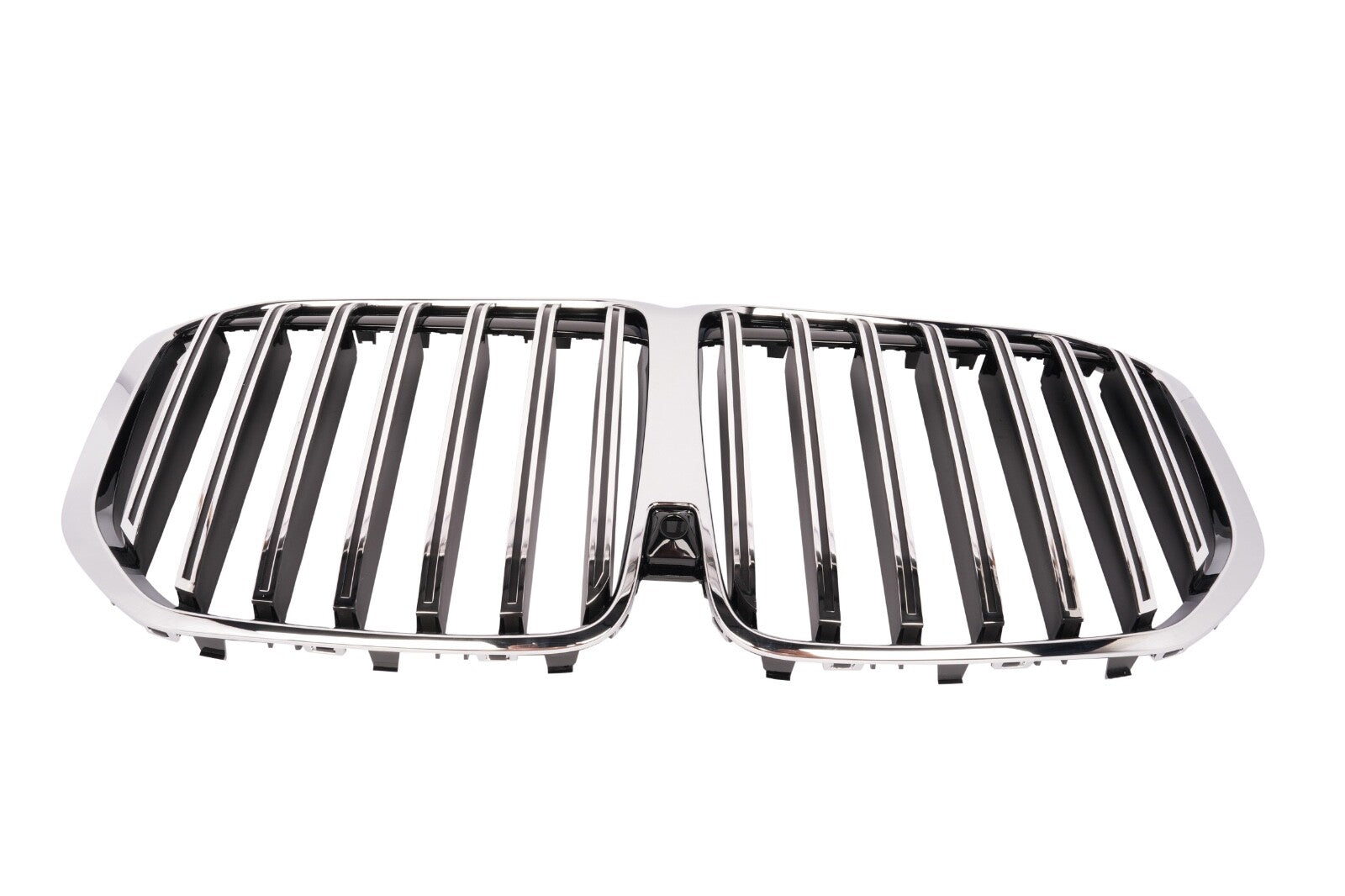 For 2025 BMW G07 X7 LCI Front Kidney Grille Chrome Line