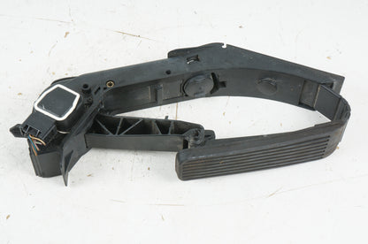 2007 - 2013 MERCEDES W221 S400 S63 CL550 CL600 GAS PEDAL ACCELERATOR OEM