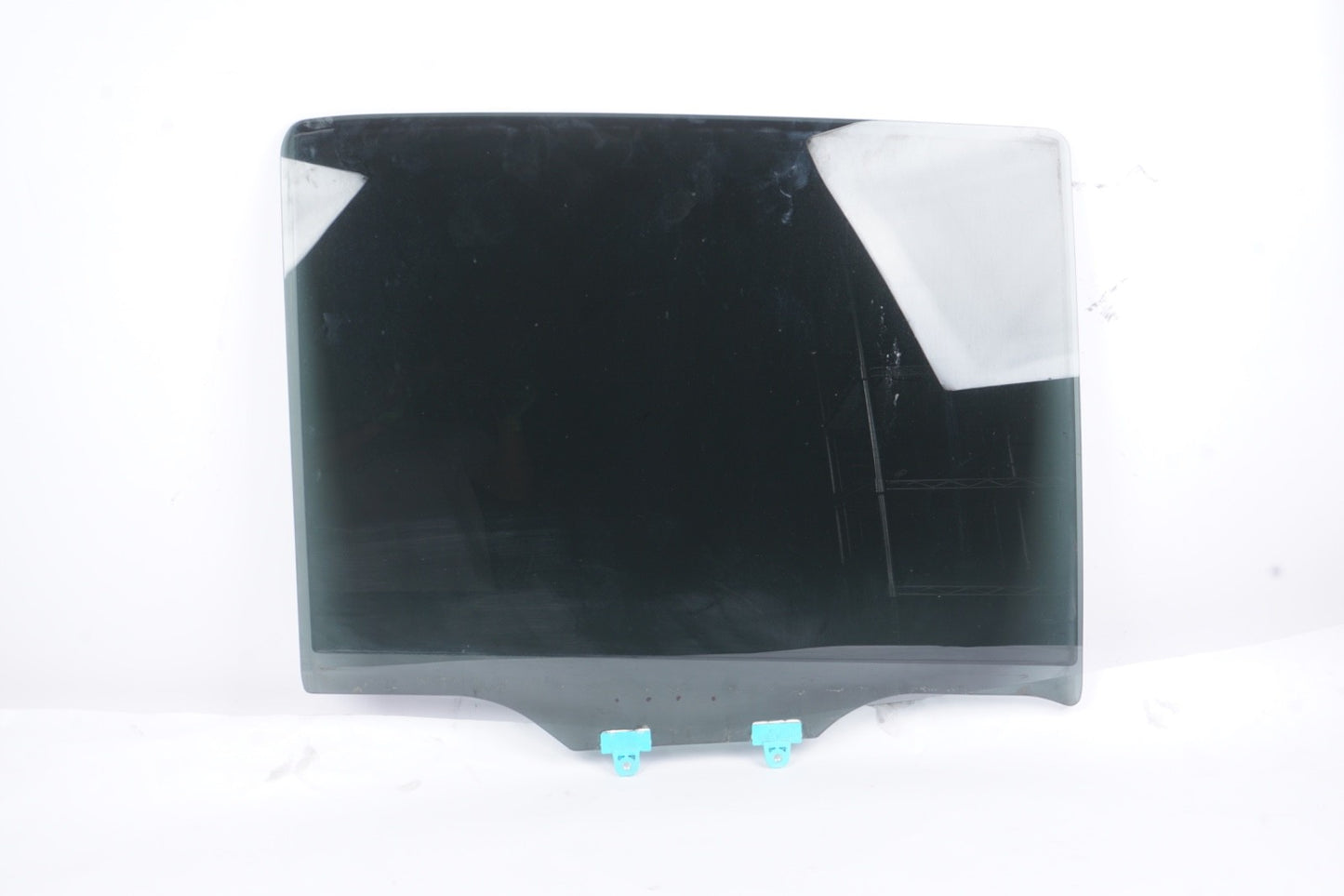 2016- 2024 NISSAN TITAN CREW CAB REAR RIGHT PASSENGER SIDE DOOR WINDOW GLASS OEM