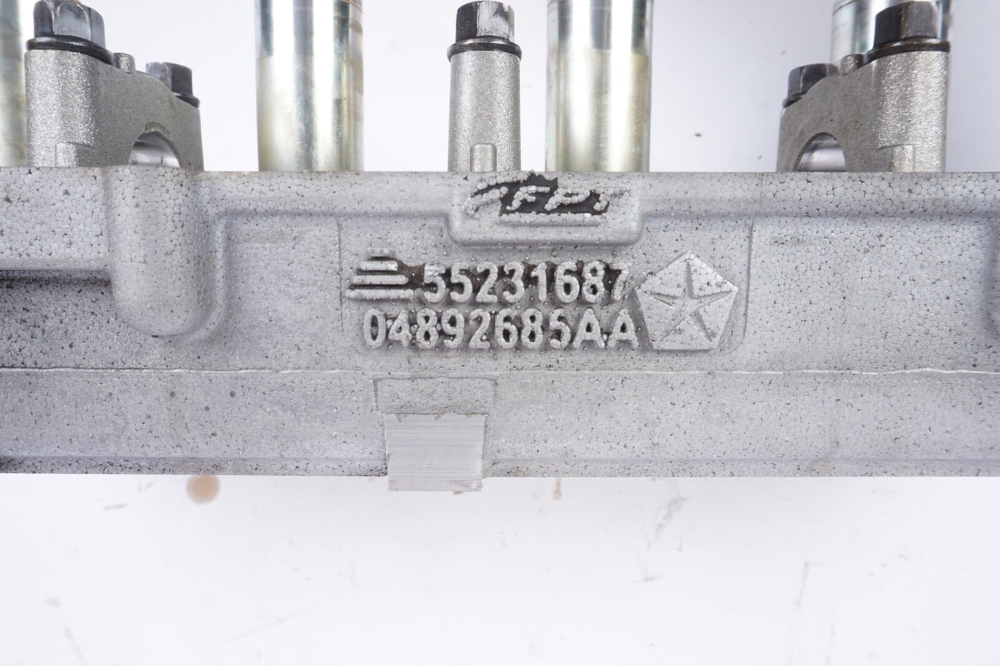 2012-2017 Fiat 500L OEM Camshaft Carrier Cradle 1.4L 04892685AA