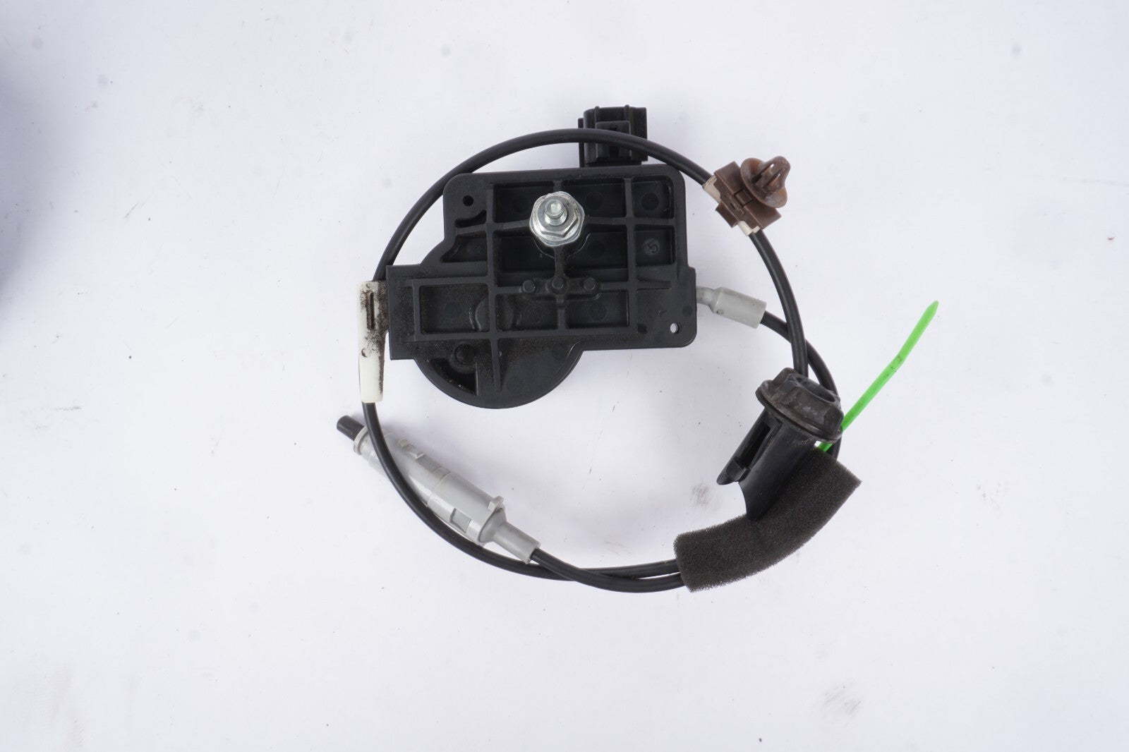 2010 - 2015 Lexus Is350 Is250 Convertible Fuel Filler Gas Door Lid OEM