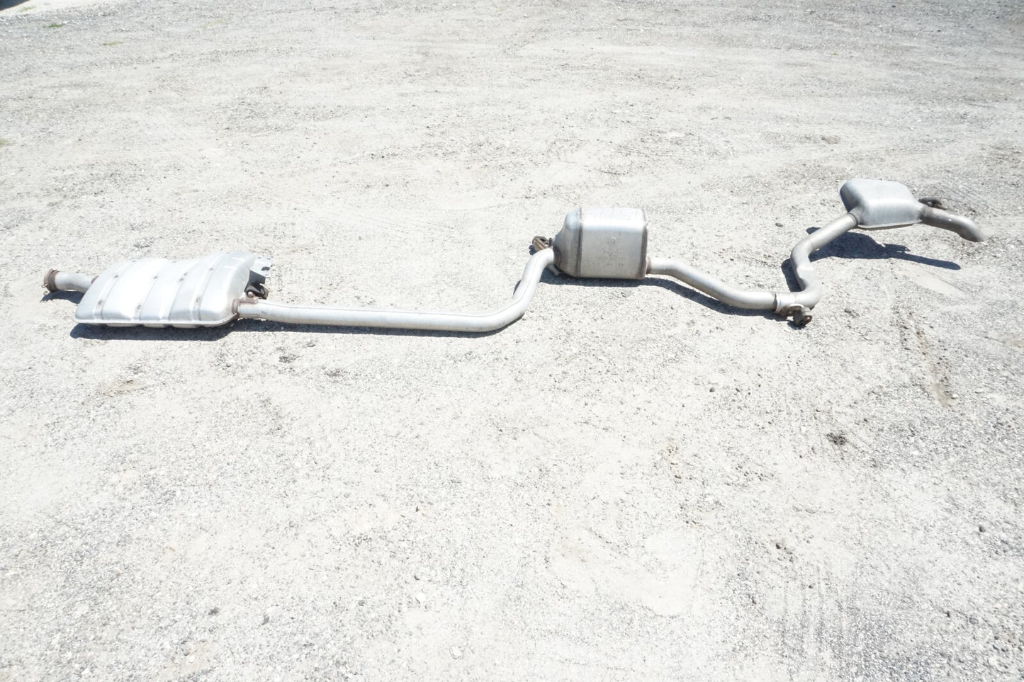 17-22 CHRYSLER PACIFICA ENGINE EXHAUST SYSTEM PIPE MUFFLER OEM
