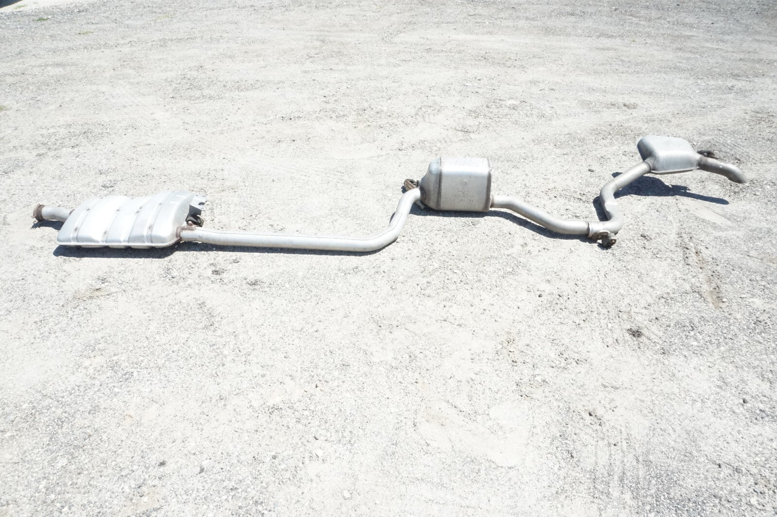 17-22 CHRYSLER PACIFICA ENGINE EXHAUST SYSTEM PIPE MUFFLER OEM