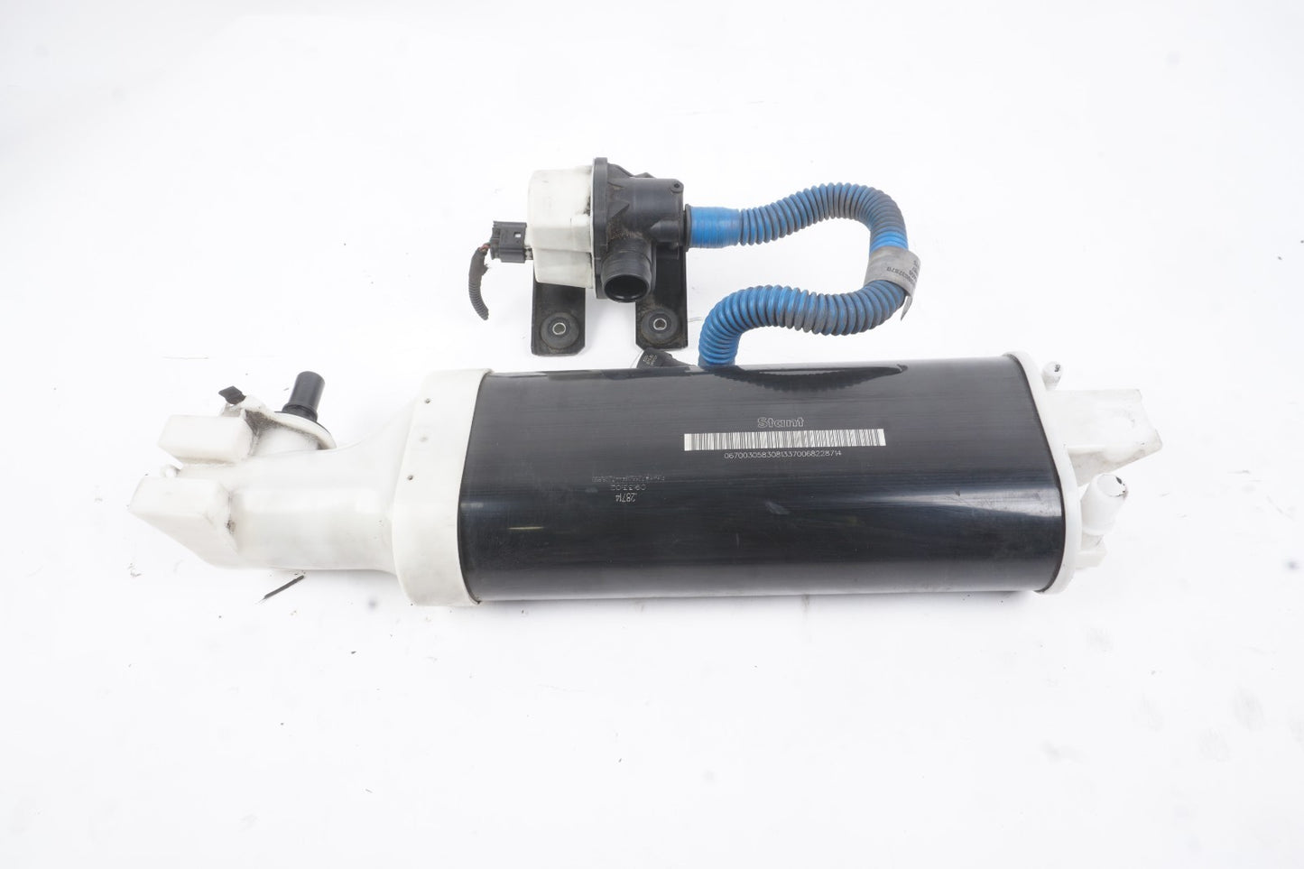 2014-2017 Maserati Ghibli Fuel Vapor Evaporator Charcoal Canister  OEM