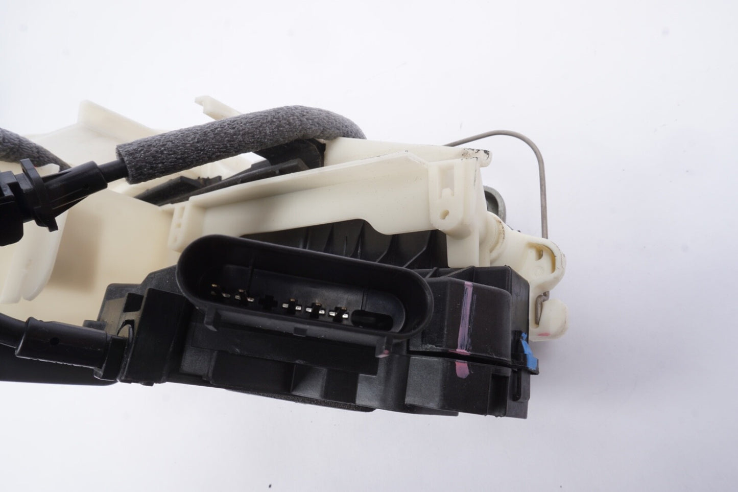 2013-2019 FORD ESCAPE FOCUS FRONT LEFT DRIVER SIDE DOOR LOCK LATCH ACTUATOR OEM