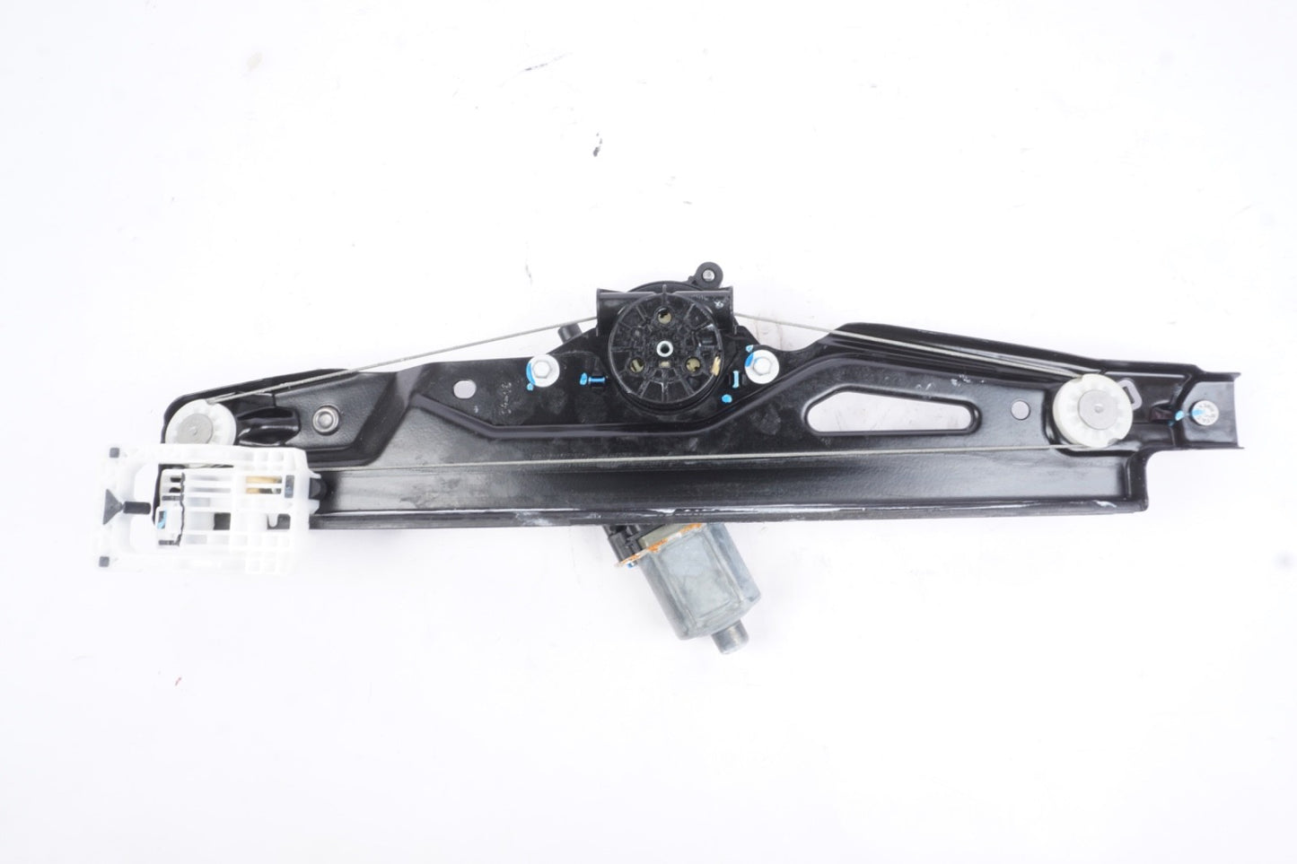 2018 - 2023 BMW X2 F39 REAR RIGHT SIDE DOOR WINDOW REGULATOR OEM 7420414