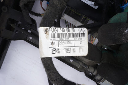 2007-2012 MERCEDES GL450 ML350 FRONT LEFT SEAT LOWER TRACK FRAME & MOTOR OEM