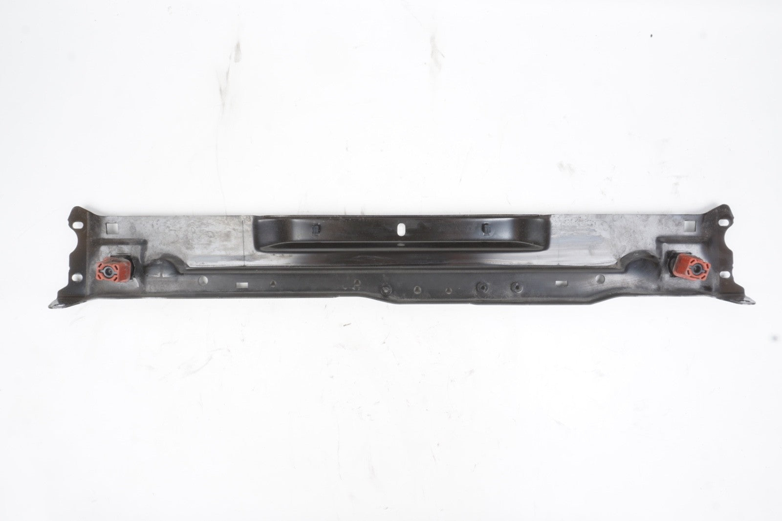 2010-14 Mercedes W204 C250 Front Upper Radiator Support Bracket OEM A2046200272