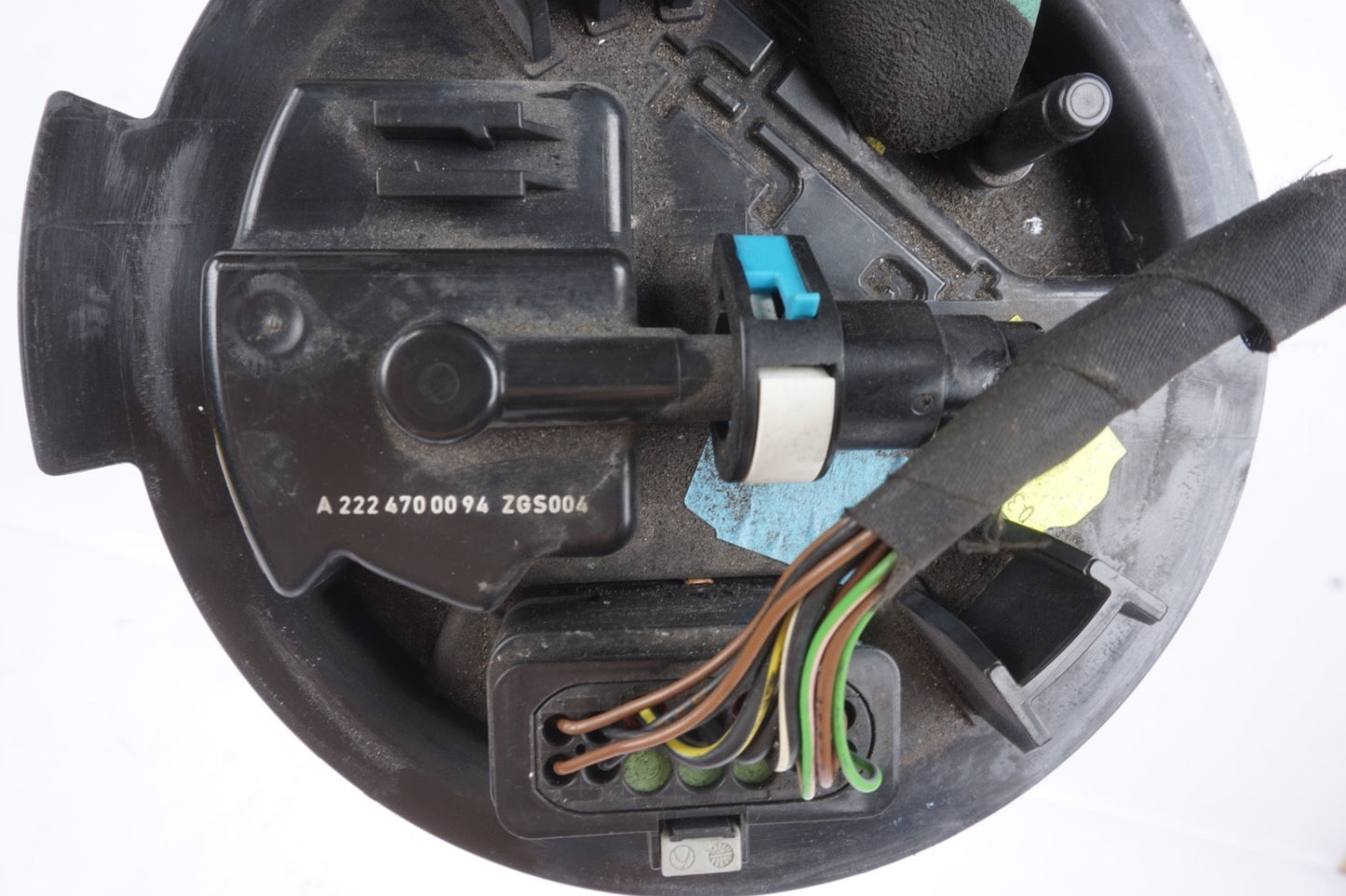14-20 Mercedes W217 S550 S63 AMG Gas Tank Fuel Filter Unit 2224700094 OEM