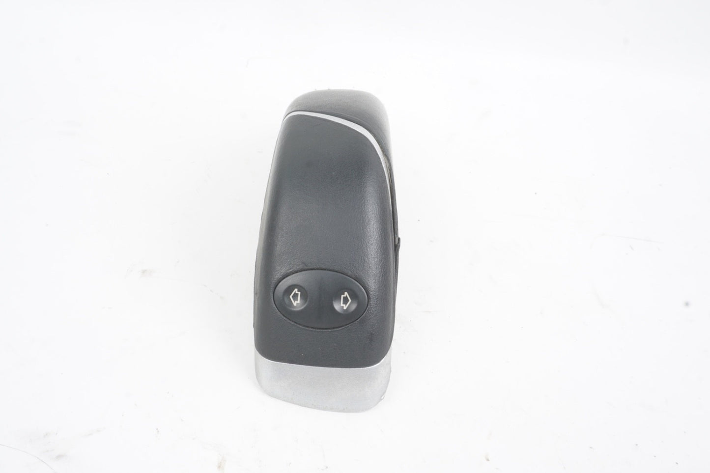 03-12 Mercedes R230 SL550 SL500 AMG Left Seat Backrest Recline Switch Cover Oem