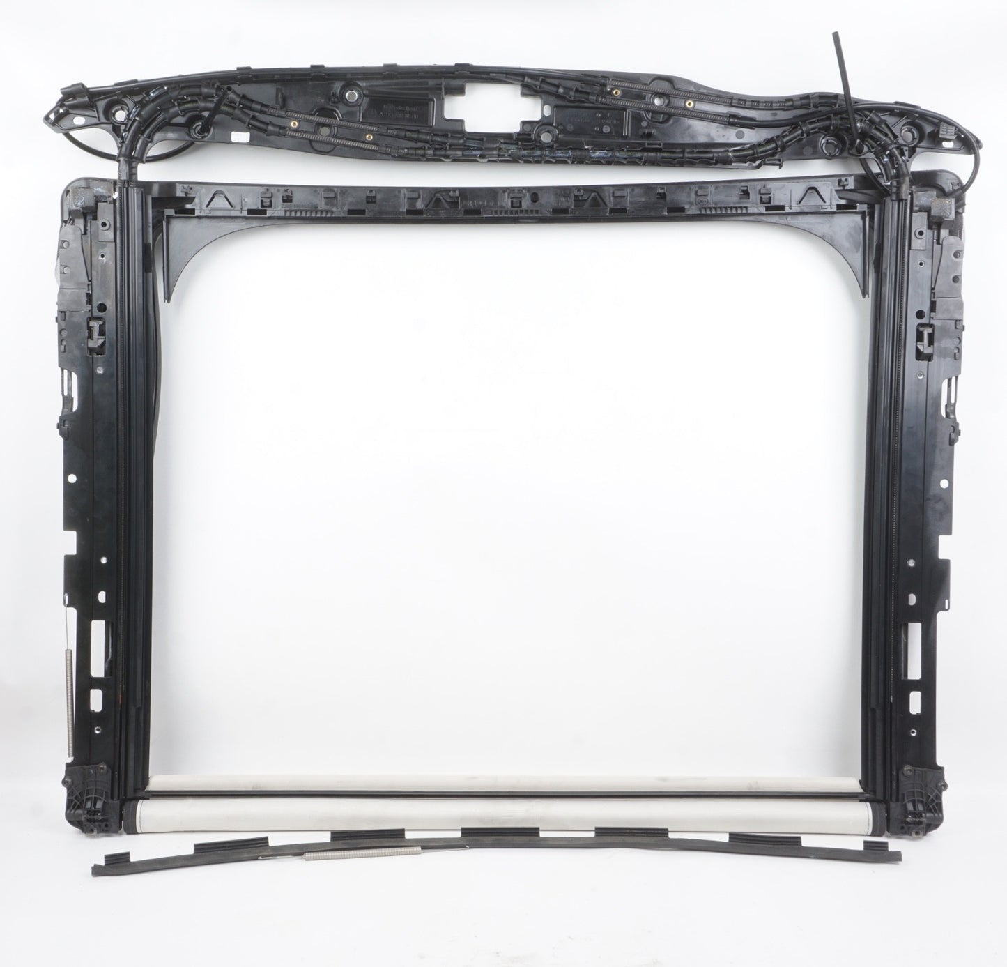 2022 - 2025 Mercedes EQB300 EQB350 GLB250 Panoramic Sunroof Frame Track