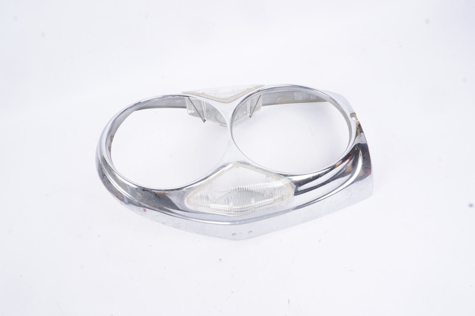 Mercedes W111 W108 W109 W112 US Headlight Trim 220SE 250SE 280SE 0301350007