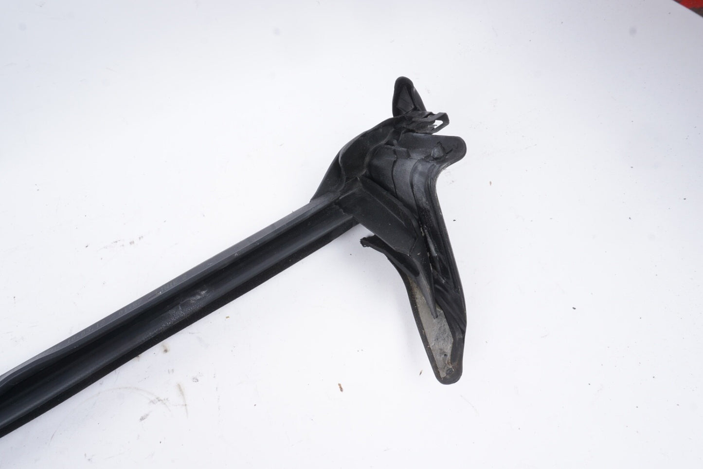 2011-2014 MERCEDES E350 CONVERTIBLE REAR QUARTER RUBBER SEAT LEFT & RIGHT