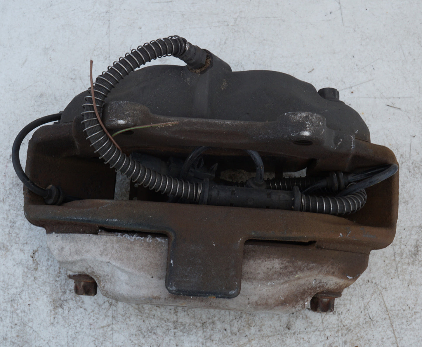 2007 - 2013 MERCEDES S550 W221 FRONT RIGHT PASS SIDE BRAKE CALIPER OEM