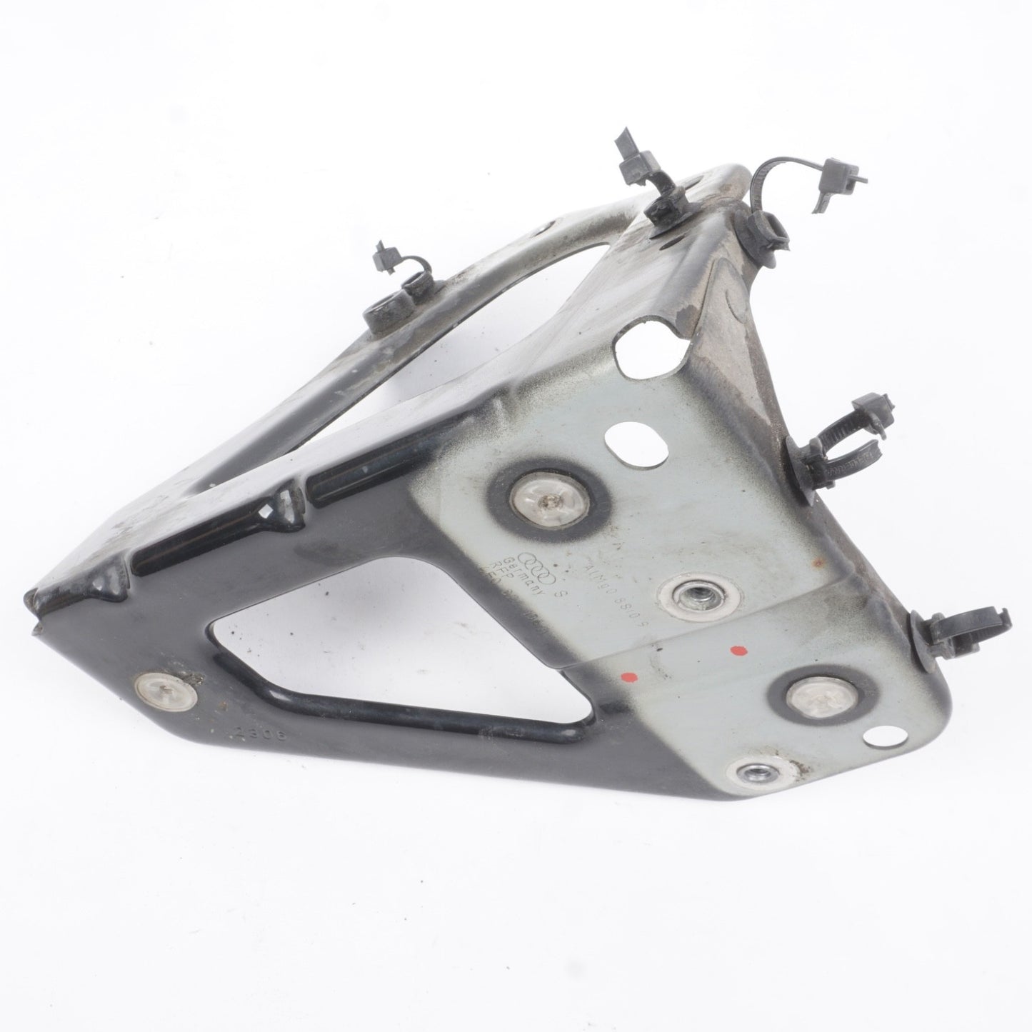 2005 - 2011 Audi C6 A6 Front Right Fender Wind Mount Support Bracket OEM