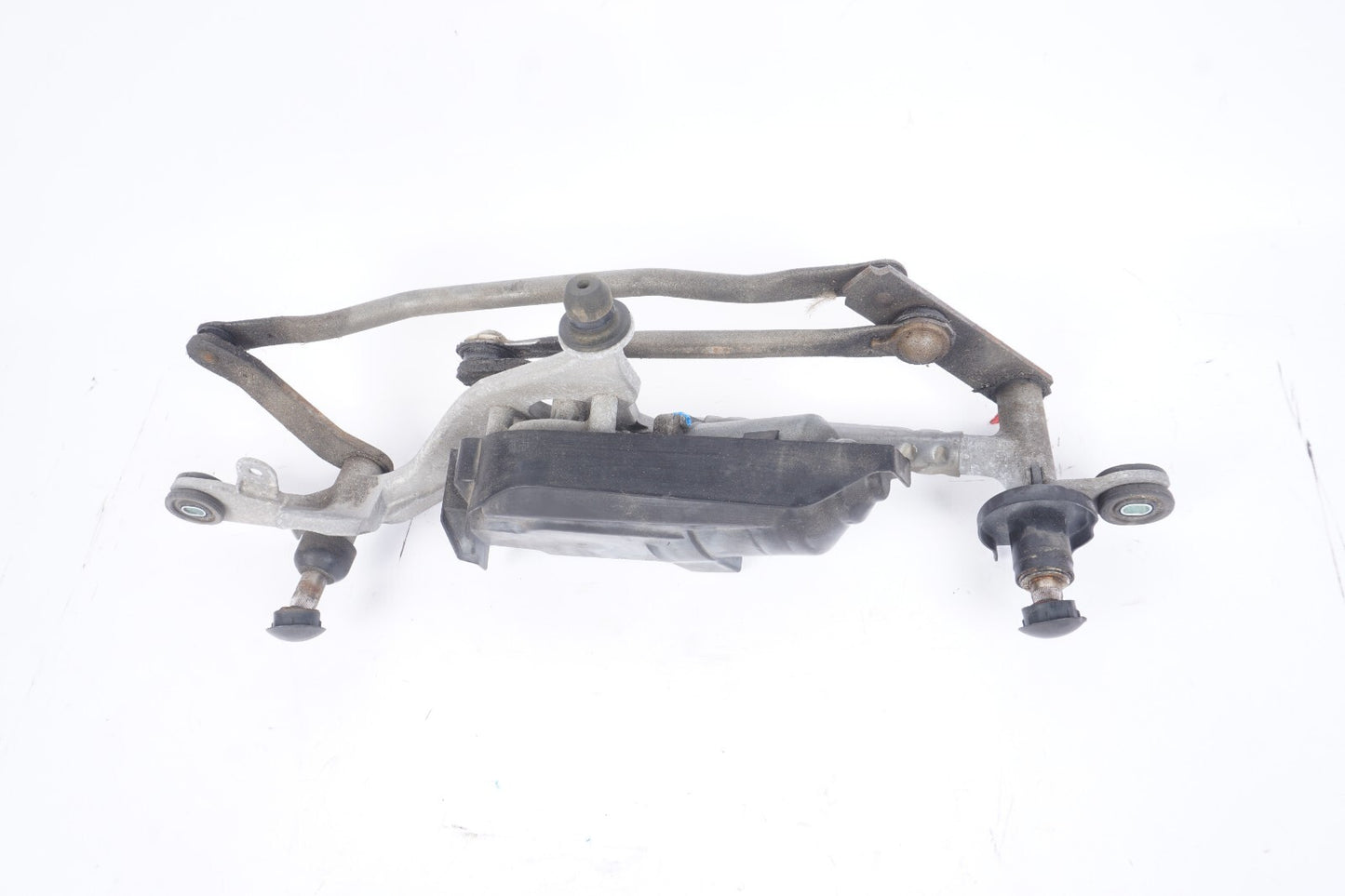 2012 - 2019 Fiat 500 Windshield Wiper Motor & Linkage Transmission OEM