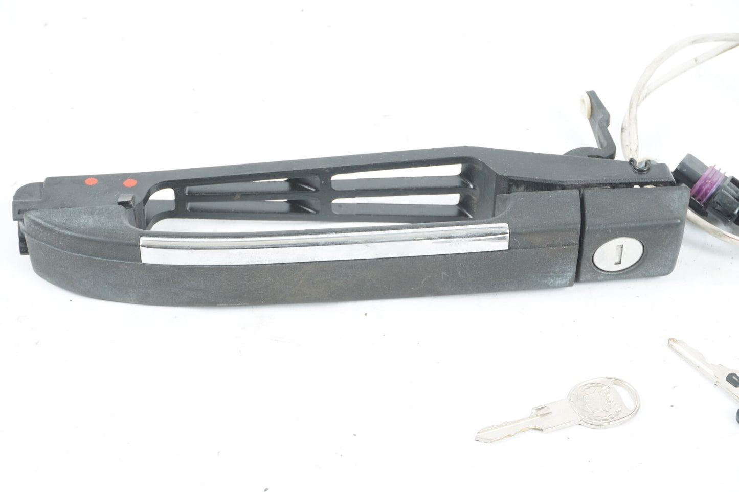 1987 -1993 Cadillac Allante FRONT RIGHT PASSENGER EXTERIOR DOOR HANDLE & KEY OEM