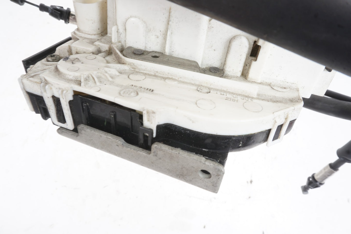 2014 - 2017 Maserati Ghibli Front Right Passenger Door Lock Latch Actuator OEM