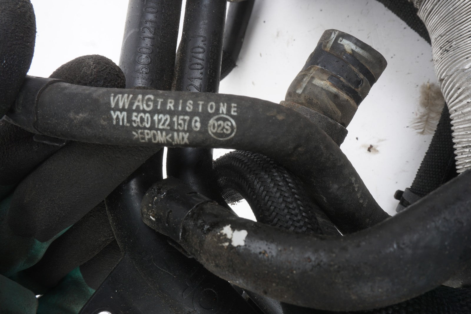 2014-2017 Volkswagen Passat 1.8L Engine Coolant Hose Pipe Tube OEM
