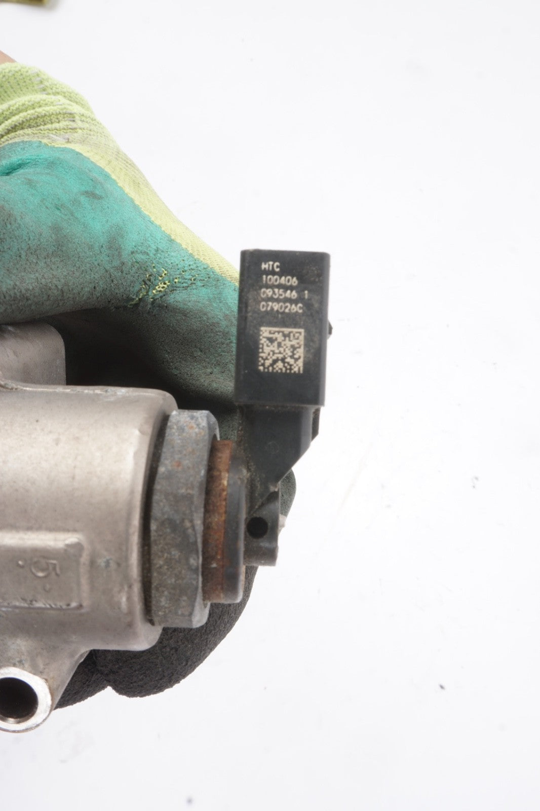 2007 - 2009 Audi A6 A8 Q7 4.2L Right Passenger High Pressure Fuel Pump OEM