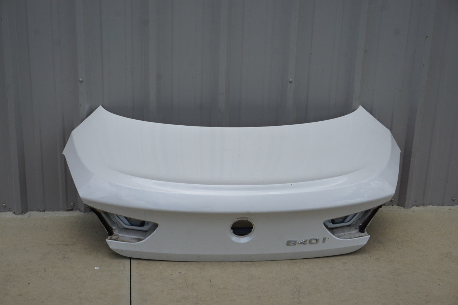12-18 BMW F06 640I 650I M6 GRAN COUPE TRUNK LID TAIL GATE ALPINE WHITE