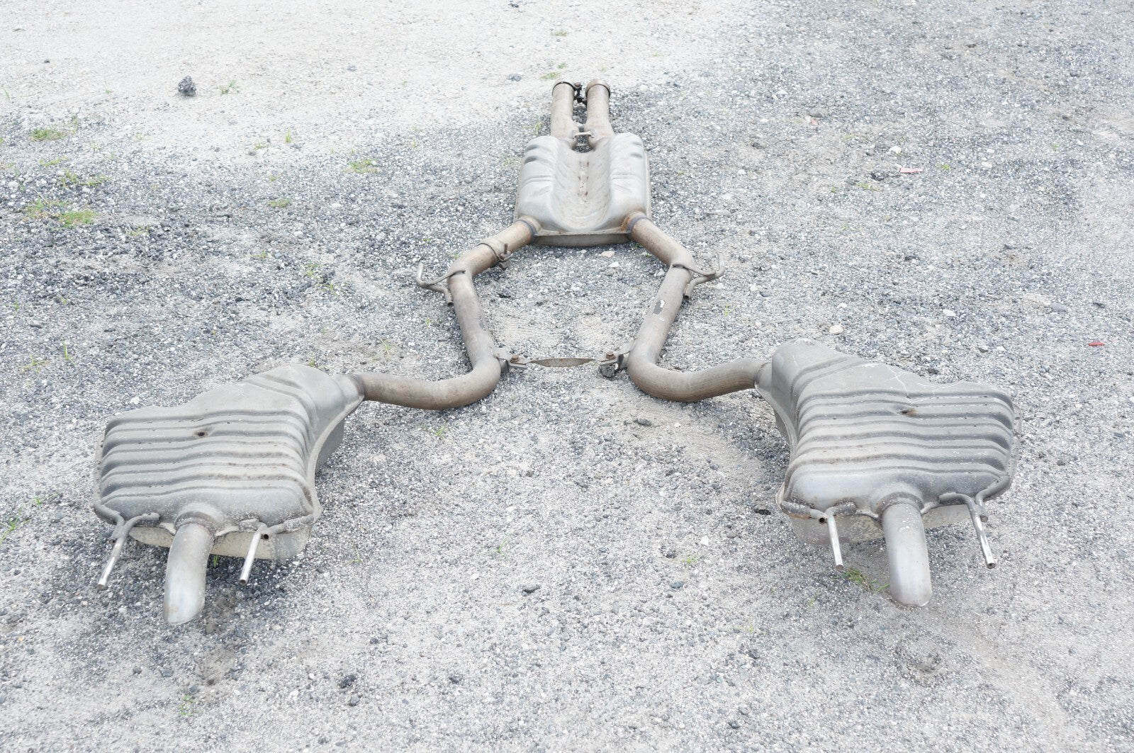 07-13 MERCEDES S550 W221 EXHAUST SYSTEM PIPE & MUFFLER OEM