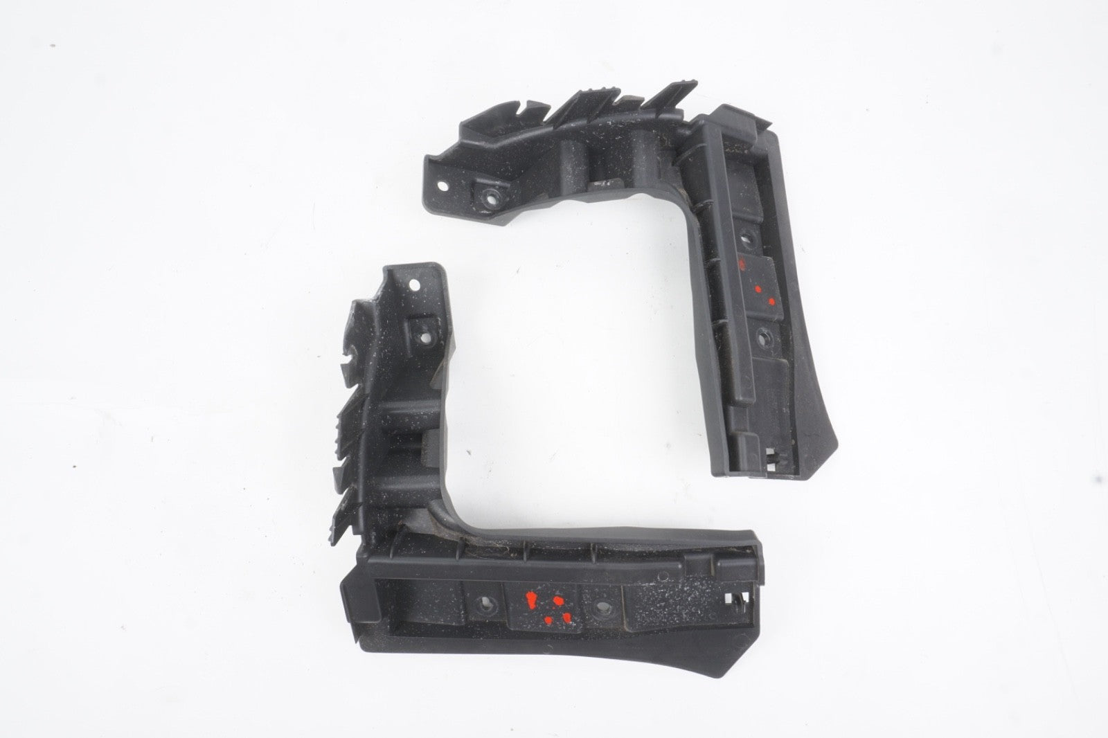 2014 - 2017 fiat 500L REAR  bumper RIGHT LEFT side bracket mount 51891338 OEM