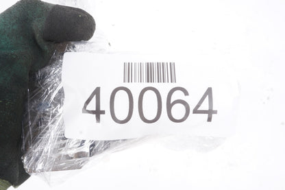 2011 - 2014 Volkswagen Passat TDI SEL Right Motor Regulator OEM