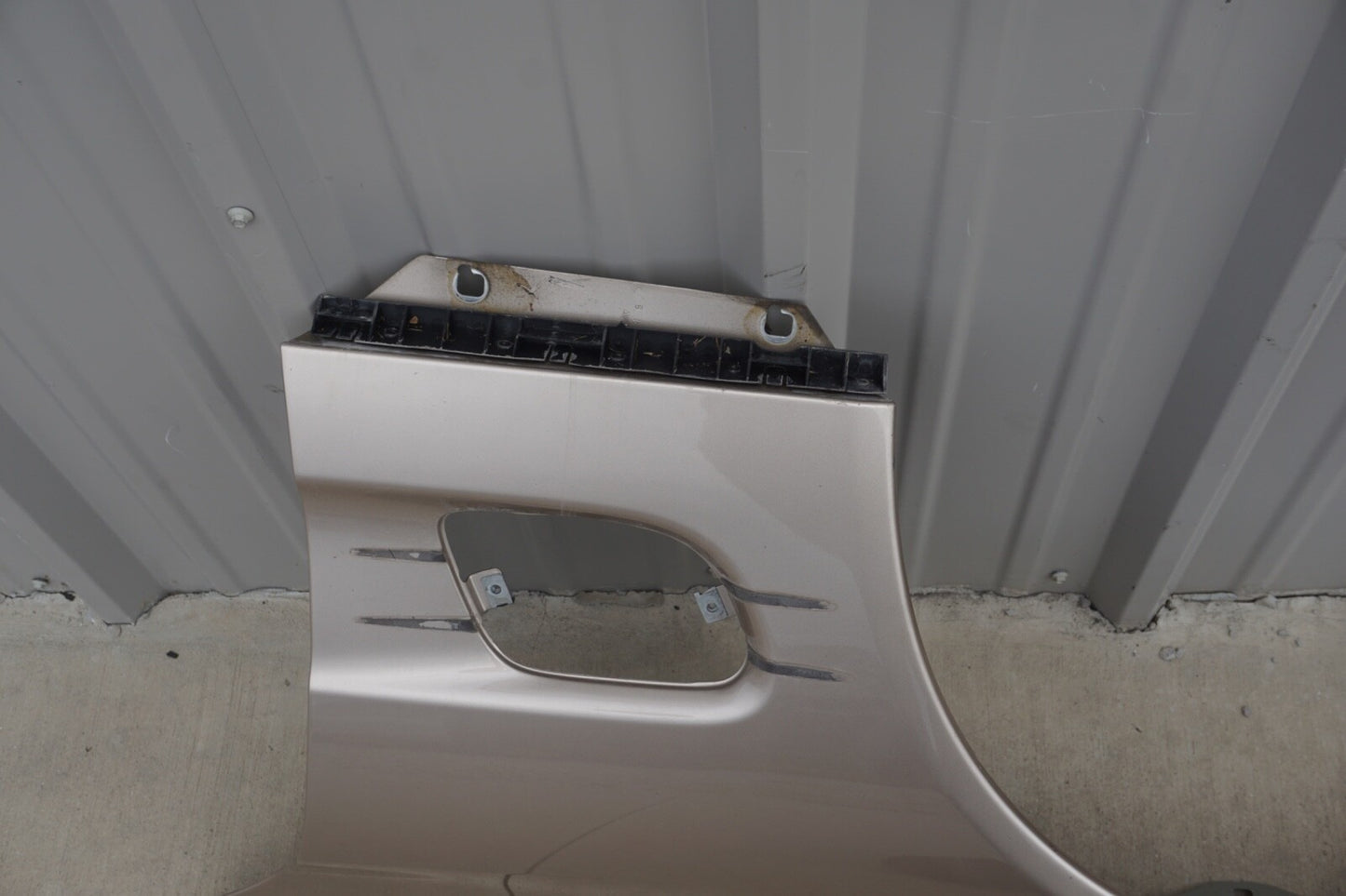 03-08 Mercedes R230 SL500 SL55 AMG SL500 Fender Front Left Driver Side OEM