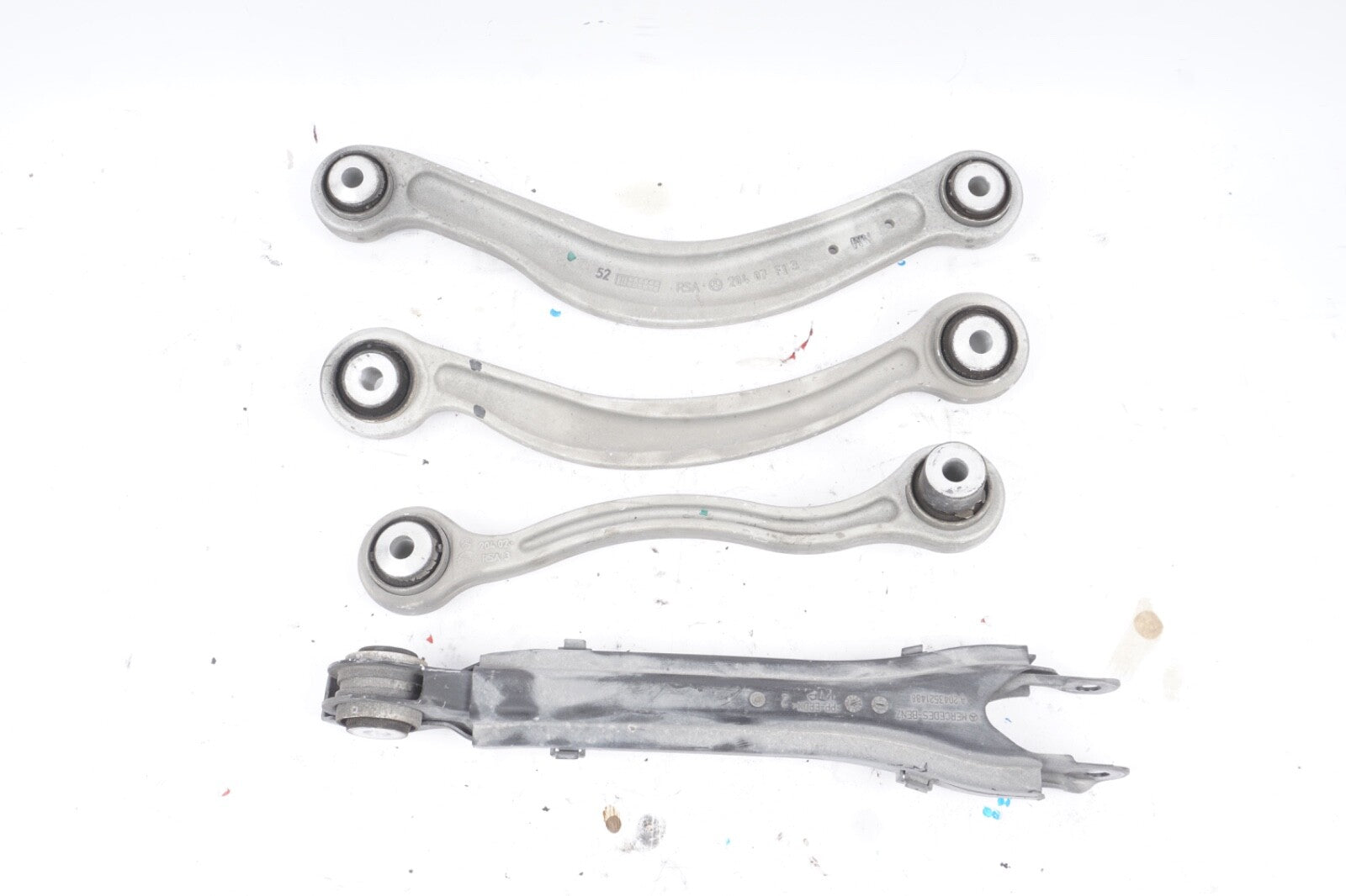 10-16 Mercedes W207 E350 Rear Right / Left Side Suspension Lower Control Arm OEM