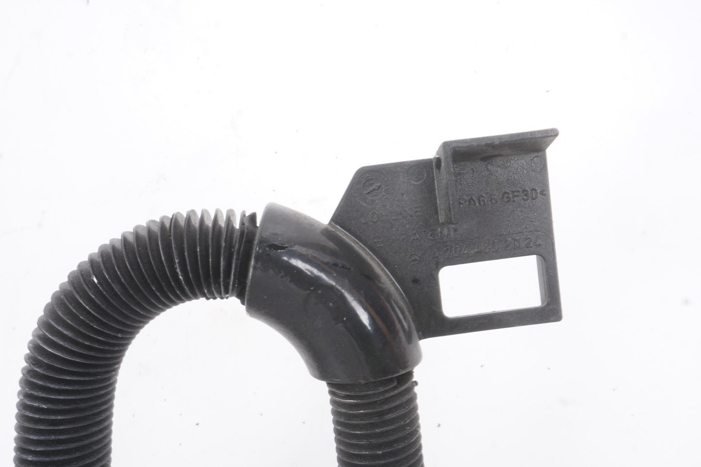 2010 - 2016 Mercedes Benz E350 C300 Power Steering Cooler Line 2044602024 OEM
