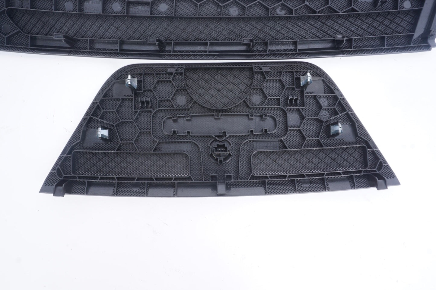 12 - 14 Mercedes W204 C250 C300 Left Side Dash Board Speaker Cover Grille Grill