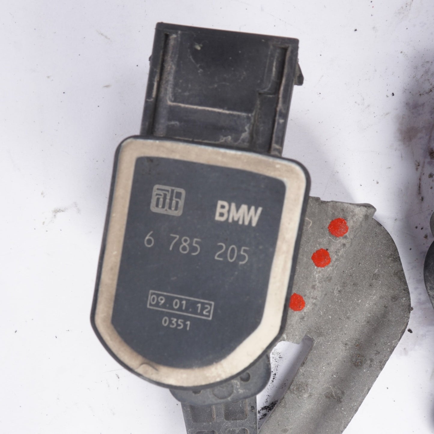 2011 2012 2013 BMW 328i 335i LEFT RIGHT REAR SUSPENSION LEVEL SENSOR 6785205