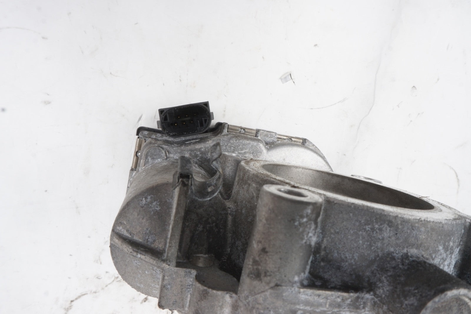 2012 - 2015 Mercedes W204 C250 SLK250 M271 1.8L Engine Throttle Body 38k
