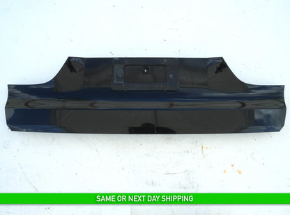 2010 - 2013 BMW 550GT F07 TAILGATE LID TRIM MOLDING 7200540 OEM