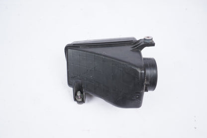 18 - 24 Honda Odyssey 3.5L Intake Resonator Chamber OEM