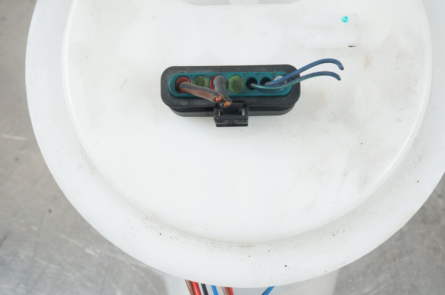 08-11 Mercedes W204 C300 Left Right Side Fuel Pump Level Sensor 2044700894 OEM