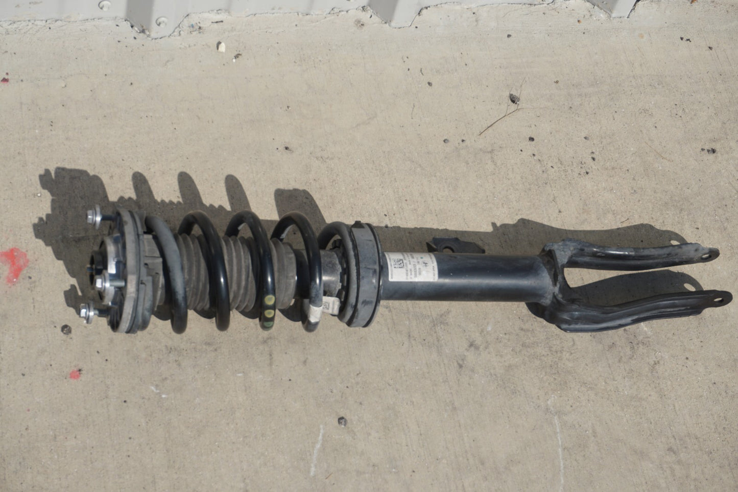 2018-2024 ALFA ROMEO STELVIO AWD 2.0L FRONT RIGHT SIDE SHOCK STRUT ABSORBER OEM
